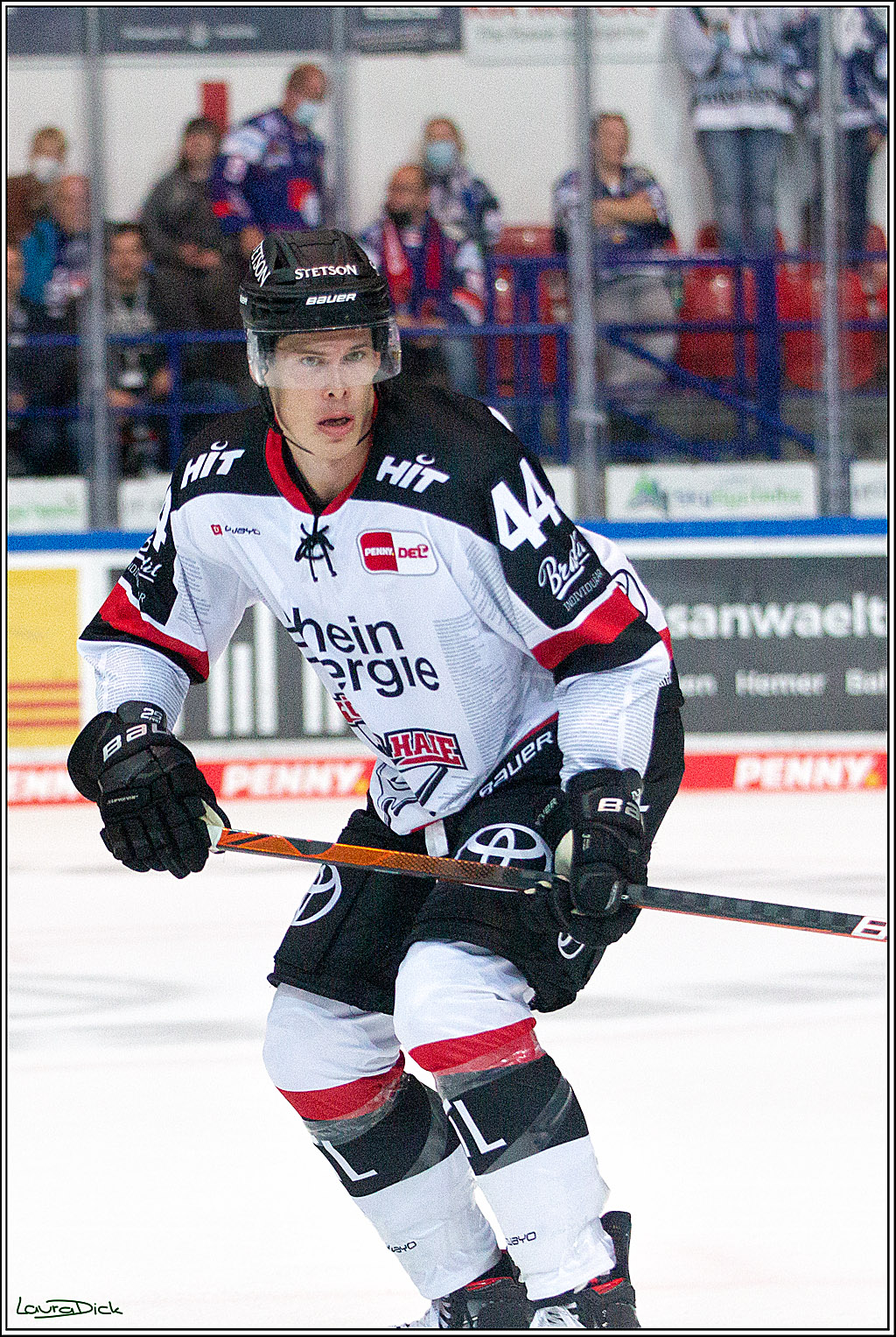 PENNY DEL;  Koelner Haie - Iserlohn Roosters; Koeln, 26.09.2021